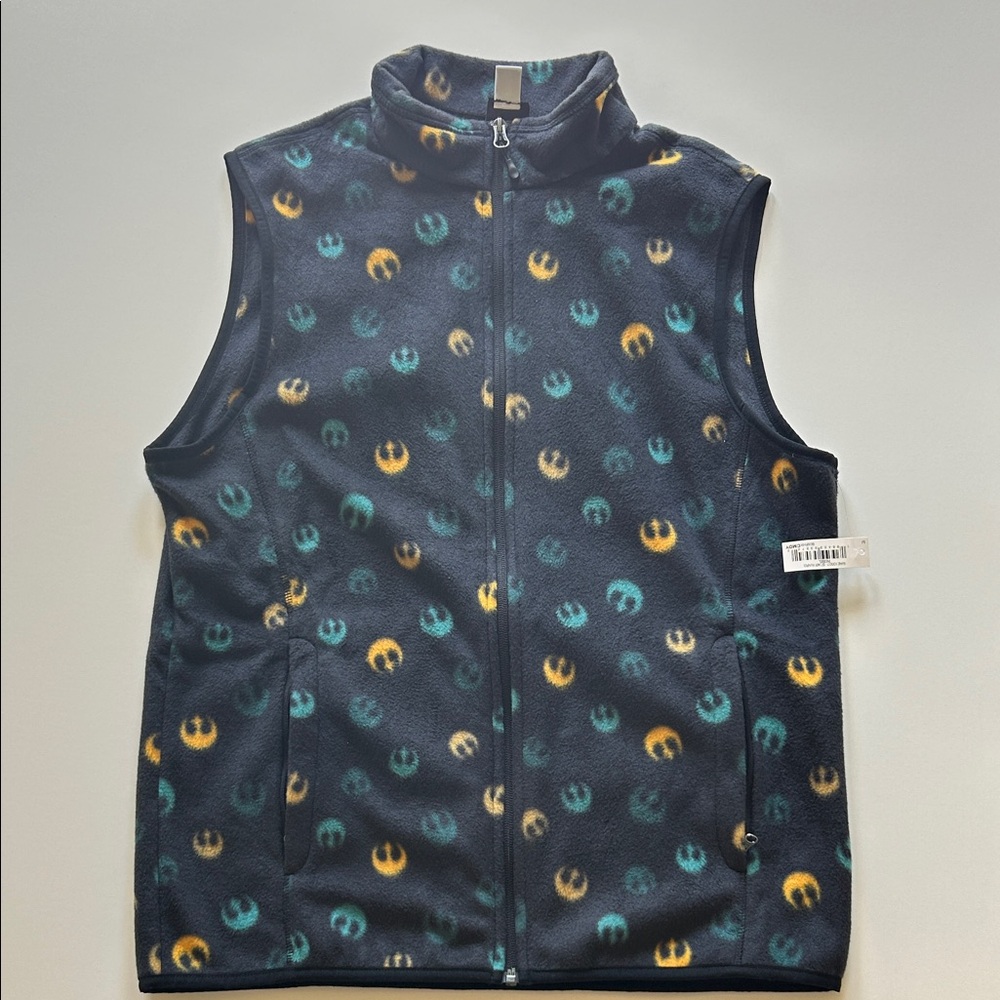 NWT Star Wars Fleece Vest - size Medium Adult